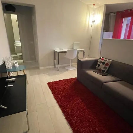 Apartament Little In Downtown