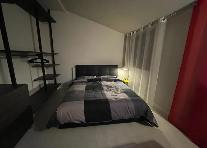 Apartament Little In Downtown Modena